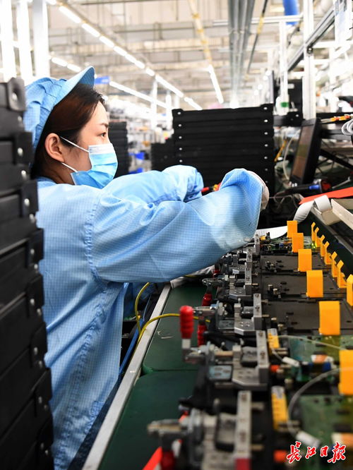 武汉将建100家智能工厂, 智 造大城打造工业智能化改造升级版